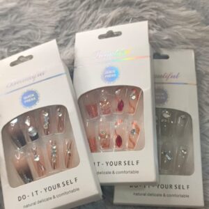 PRESS ON NAILS